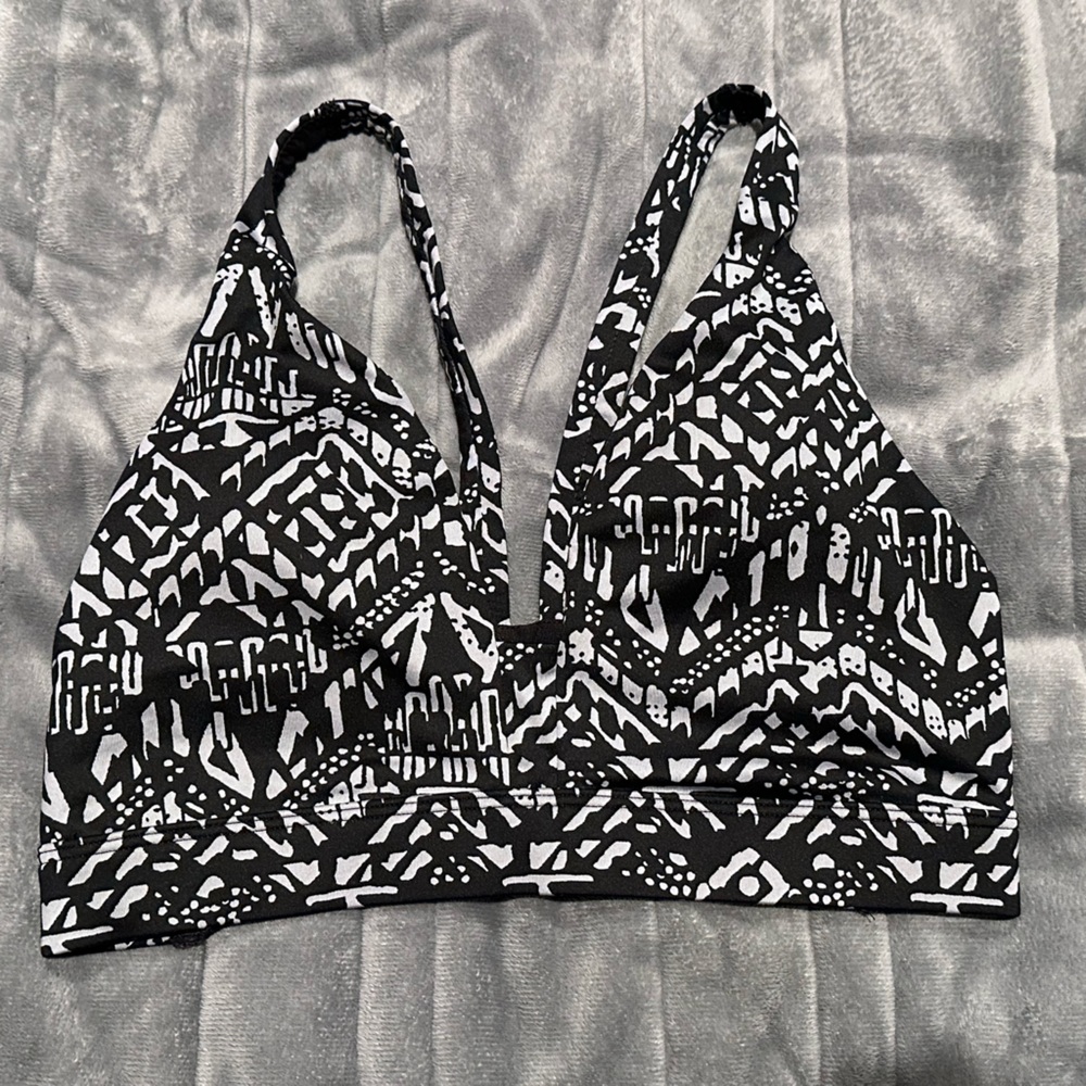 Victoria Sport sports bra